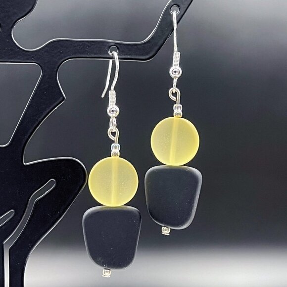 Sea Glass Earrings Yellow and Black Handmade - Picture 3 of 5